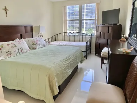 1985 S Ocean Drive Hallandale Beach FL 33009