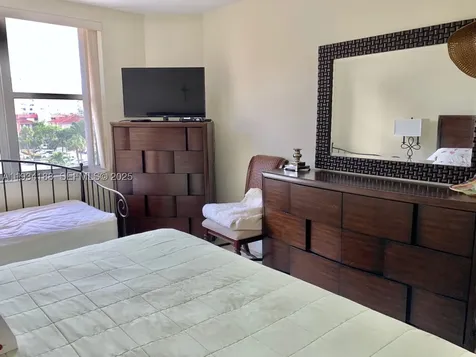 1985 S Ocean Drive Hallandale Beach FL 33009