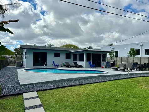 513 NW 30th Street Wilton Manors FL 33311