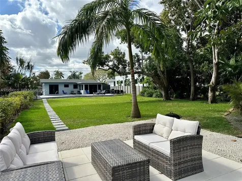 513 NW 30th Street Wilton Manors FL 33311