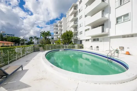 Bay Harbor Islands FL 33154