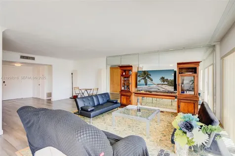 Bay Harbor Islands FL 33154