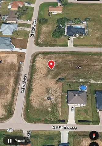 302 NE 10 Street Cape Coral FL 33909