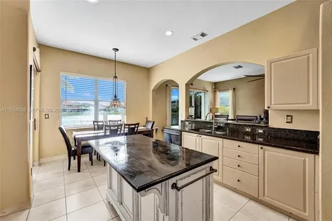 5337 SW 131st Terrace Miramar FL 33027