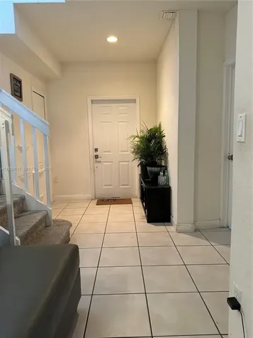 1043 SE 23rd Avenue Homestead FL 33035
