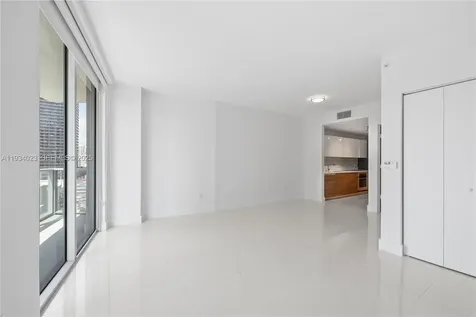 1100 S Miami Avenue Miami FL 33130