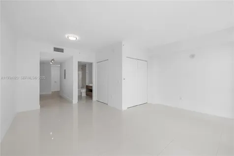 1100 S Miami Avenue Miami FL 33130