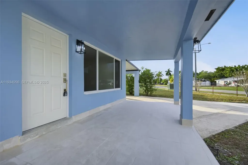 3548 SW 16th Court Fort Lauderdale FL 33312