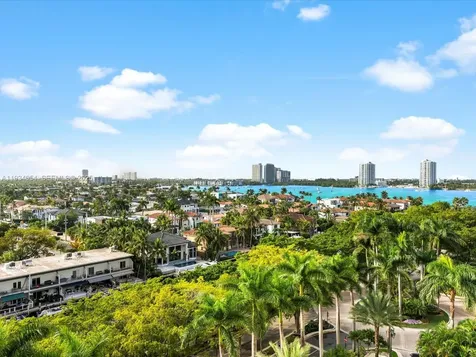 2000 Island Boulevard Aventura FL 33160