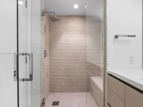 2000 Island Boulevard Aventura FL 33160