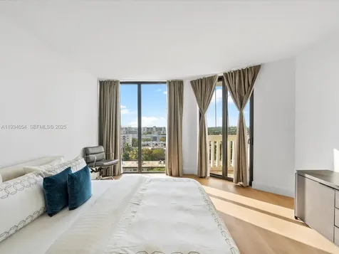 2000 Island Boulevard Aventura FL 33160