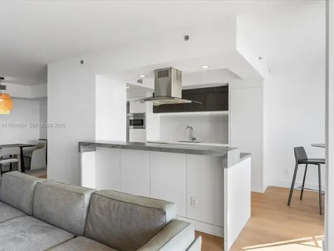 2000 Island Boulevard Aventura FL 33160