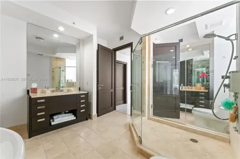 18201 Collins Avenue Sunny Isles Beach FL 33160