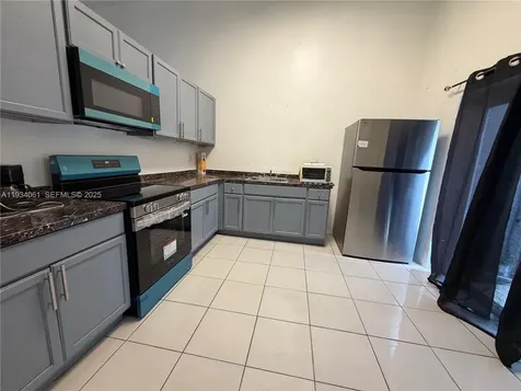 4634 NW 185th Street Miami Gardens FL 33055