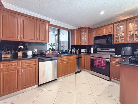2711 SW 117th Court Miami FL 33175