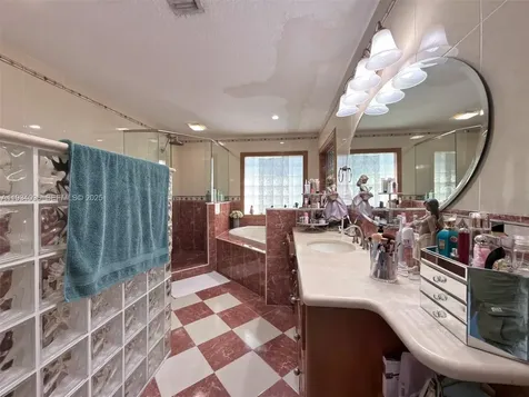 2711 SW 117th Court Miami FL 33175
