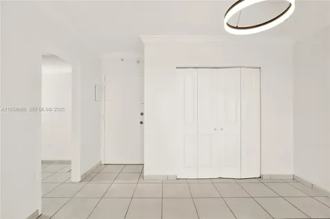 400 Kings Point Drive Sunny Isles Beach FL 33160