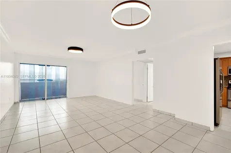 400 Kings Point Drive Sunny Isles Beach FL 33160