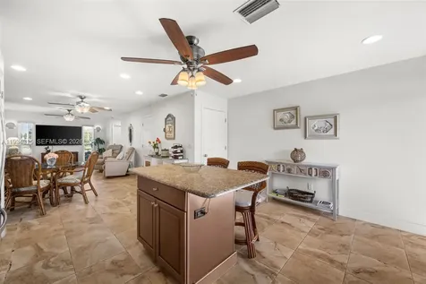 4803 SW Santa Barbara Court Cape Coral FL 33914