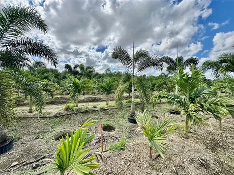 32800 SW 202nd Avenue Homestead FL 33034