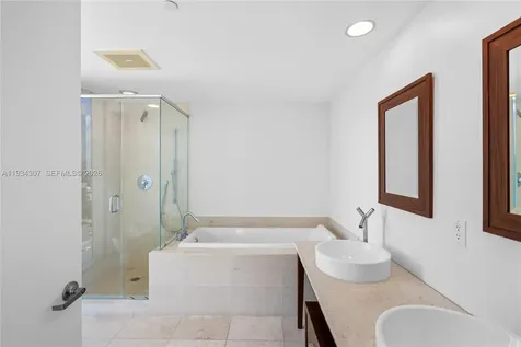 495 Brickell Avenue Miami FL 33131