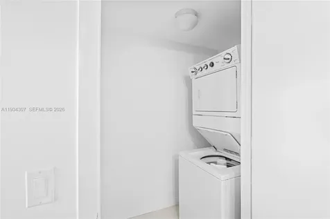 495 Brickell Avenue Miami FL 33131