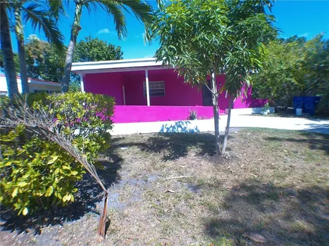 15775 NE 13th Avenue North Miami Beach FL 33162