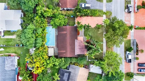 7135 SW 19th Terrace Miami FL 33155