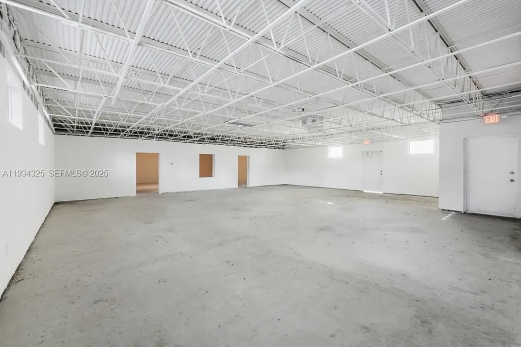 4749 Hollywood Boulevard Hollywood FL 33021