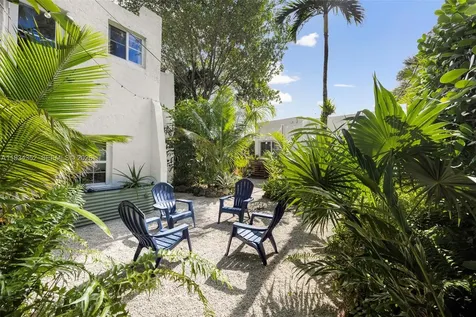 1729 SW 12th Street Miami FL 33135