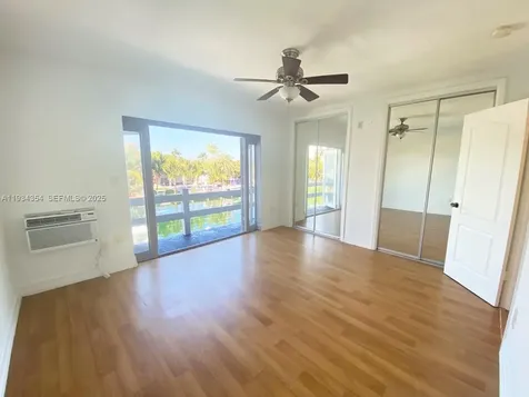 2185 NE 123rd Street North Miami FL 33181
