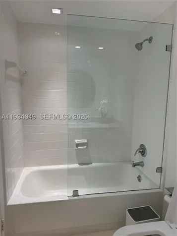 900 Bay Drive Miami Beach FL 33141
