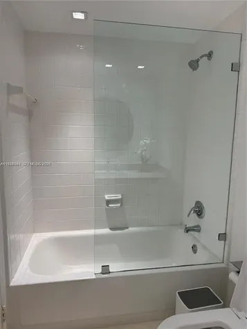 900 Bay Drive Miami Beach FL 33141