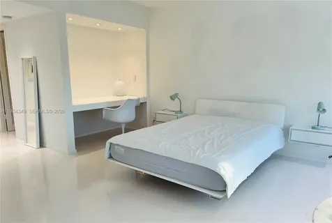900 Bay Drive Miami Beach FL 33141
