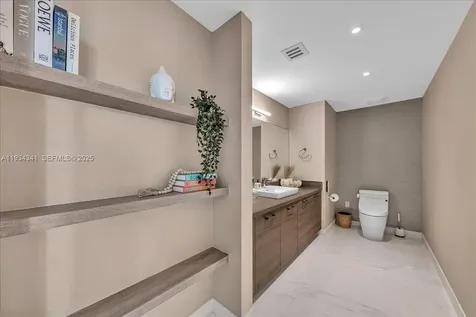 400 Sunny Isles Boulevard Sunny Isles Beach FL 33160