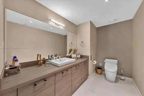 400 Sunny Isles Boulevard Sunny Isles Beach FL 33160