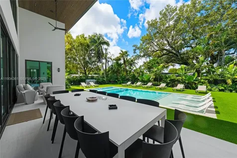 19900 NE 21st Court Miami FL 33179