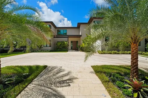 19900 NE 21st Court Miami FL 33179