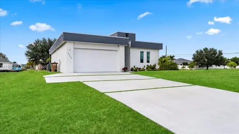 1222 Nelson Road N Cape Coral FL 33993