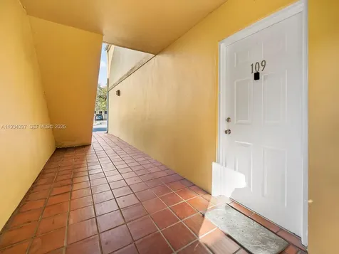 13820 SW 112th Street Miami FL 33186
