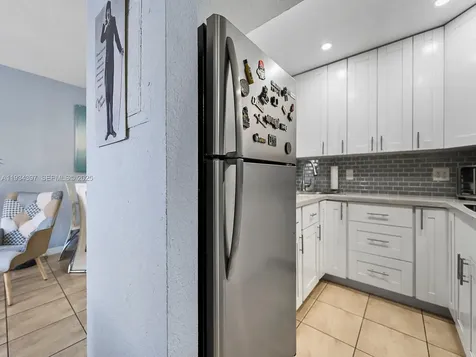 13820 SW 112th Street Miami FL 33186