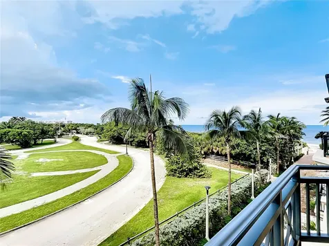 3501 N Ocean Drive Hollywood FL 33019