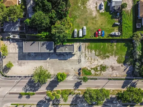 3130 NW 62nd Street Miami FL 33147