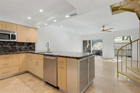 523 NE 38th Street Miami FL 33137