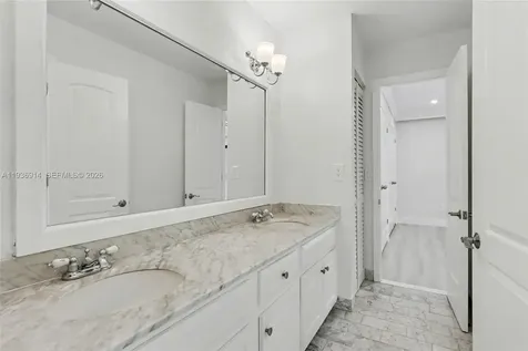 523 NE 38th Street Miami FL 33137