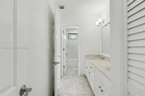 523 NE 38th Street Miami FL 33137