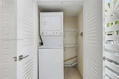 523 NE 38th Street Miami FL 33137