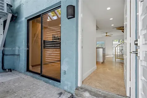 523 NE 38th Street Miami FL 33137