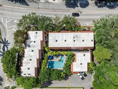 523 NE 38th Street Miami FL 33137