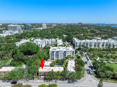523 NE 38th Street Miami FL 33137